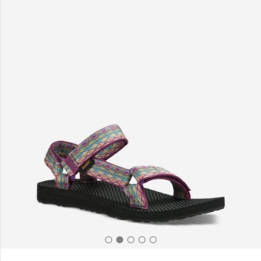 Never worn Tevas